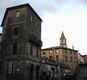 Scorcio del centro storico a campanile di San Pietro